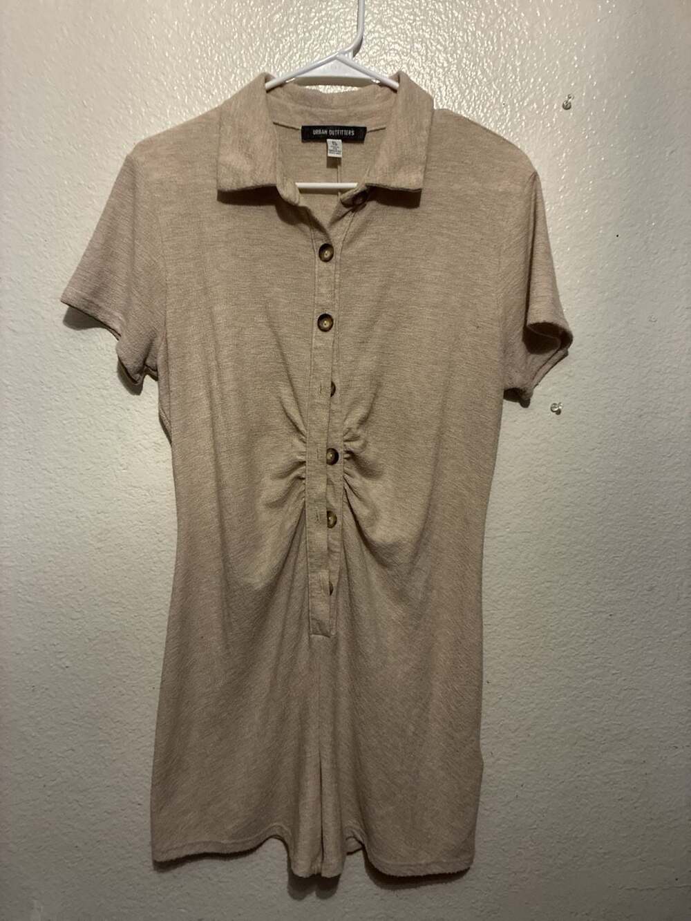 Urban Outfitters Women's Tan Short Sleeve Button-Front Ruched Romper